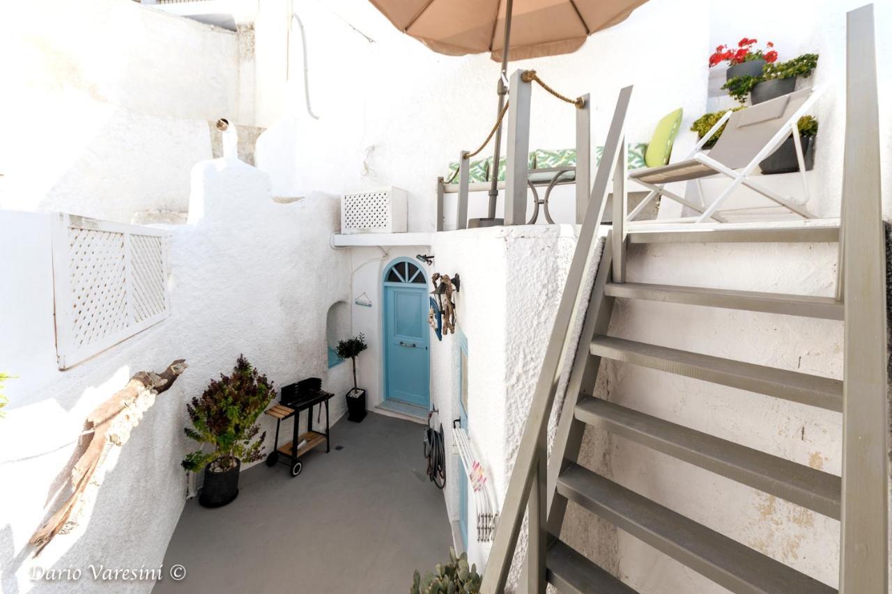 Santorinian Lava House Villa Pýrgos Esterno foto