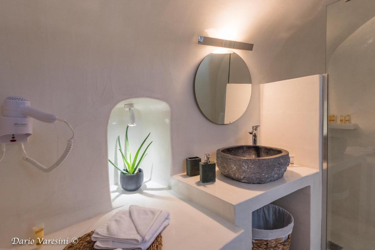 Santorinian Lava House Villa Pýrgos Esterno foto