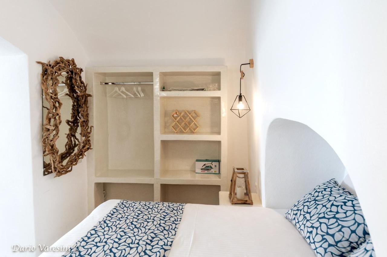 Santorinian Lava House Villa Pýrgos Esterno foto